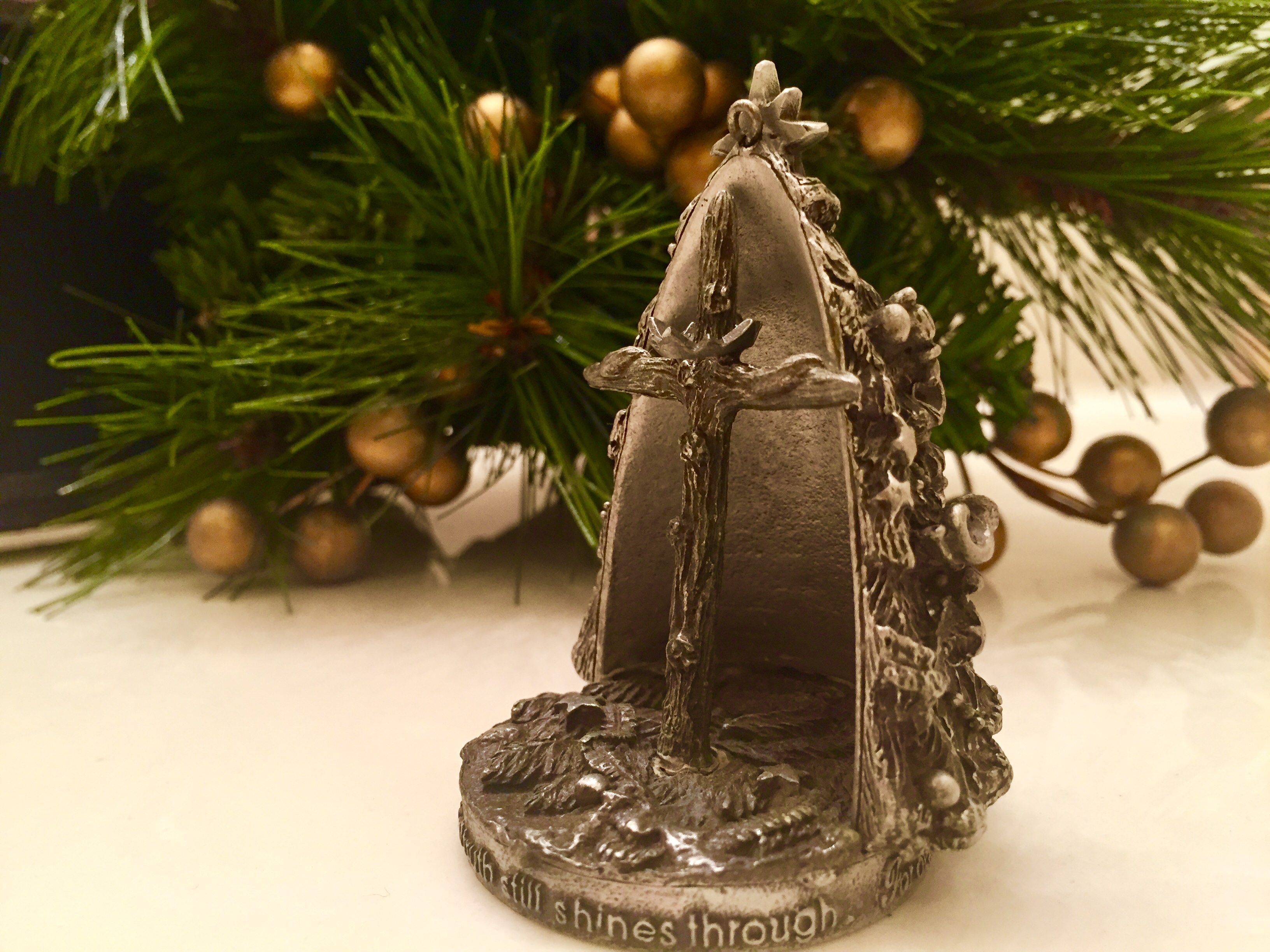 E854FBF9-B94A-4142-84C1-E65A27D34535